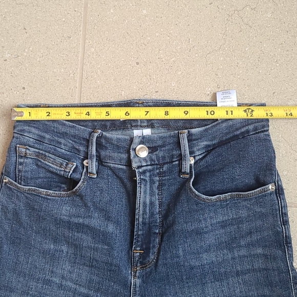 Good American Good Legs Crop Size 2 - Picture 7 of 8